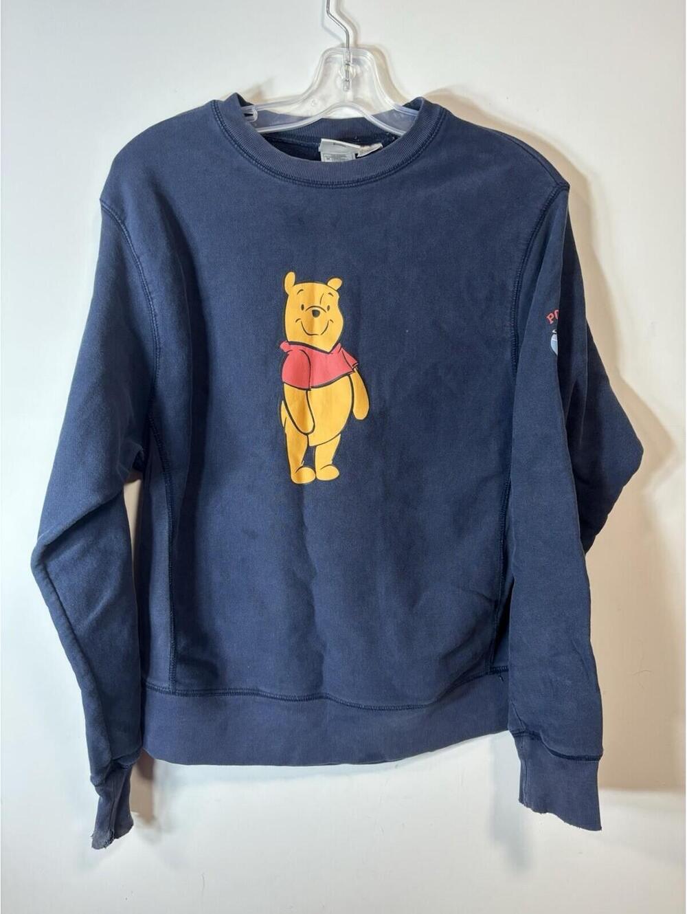 Disney Store Winnie The Pooh Sweatshirt Fleece Pullover Size M  Hunny Vintage